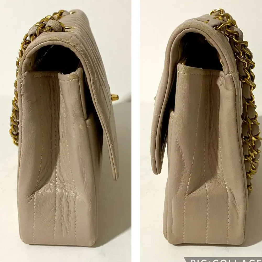 Chanel Medium Flap Bag Classic Vintage 2.55 Cream Handbag Vertical Quilted